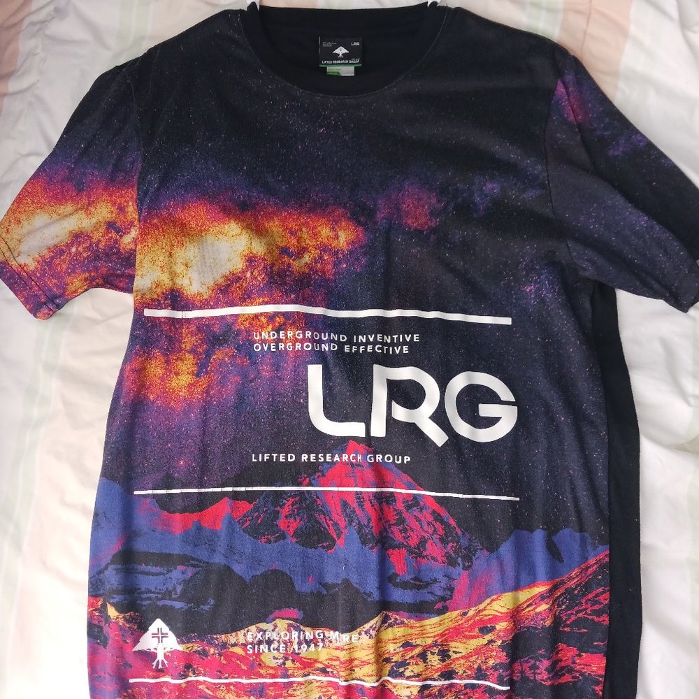 Lrg spacey tee